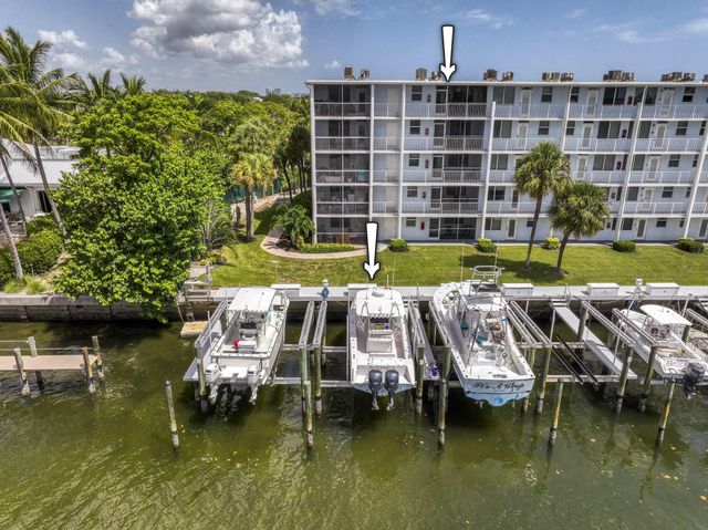 2 of 23 - 108 Paradise Harbour Boulevard #514 + Boat Slip 2, North Palm Beach, FL