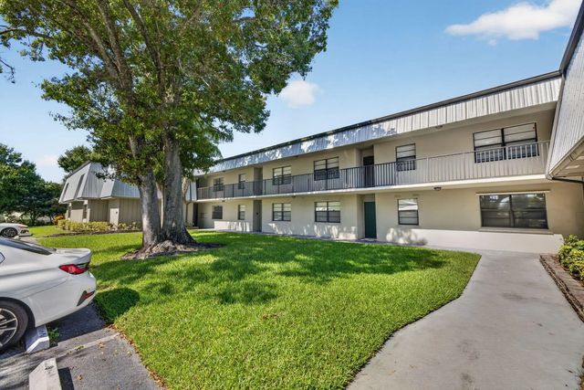 5 of 25 - 2517 S 17th Street #103, Fort Pierce, FL