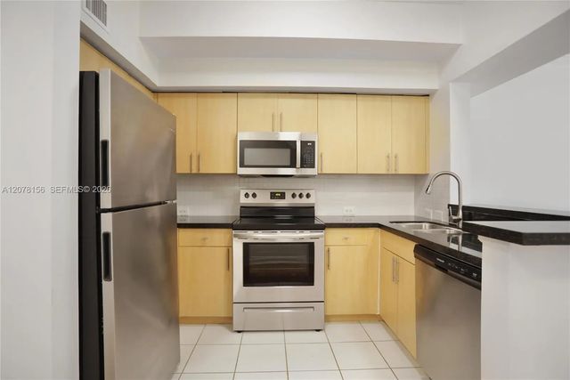 5 of 21 - 2941 Ne 185th Street #1305, Miami, FL
