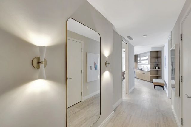 3 of 39 - 525 N Fort Lauderdale Beach Boulevard #1707, Fort Lauderdale, FL