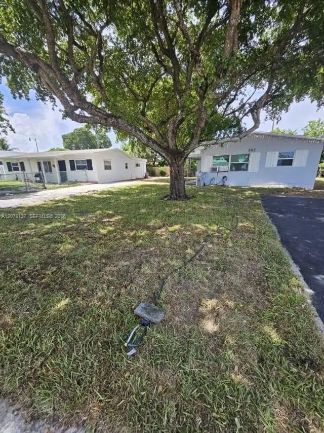 4 of 16 - 351 Ne 25th Court, Pompano Beach, FL