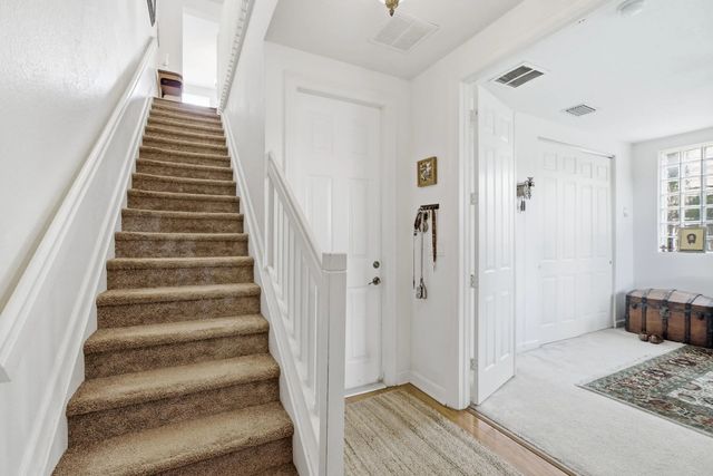 5 of 44 - 960 Millbrae Court #6, West Palm Beach, FL
