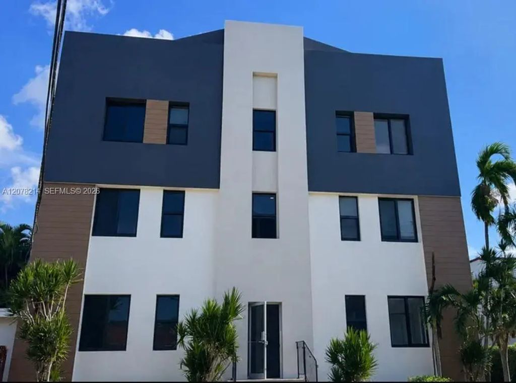 2961 Sw 5th Street #14, Miami