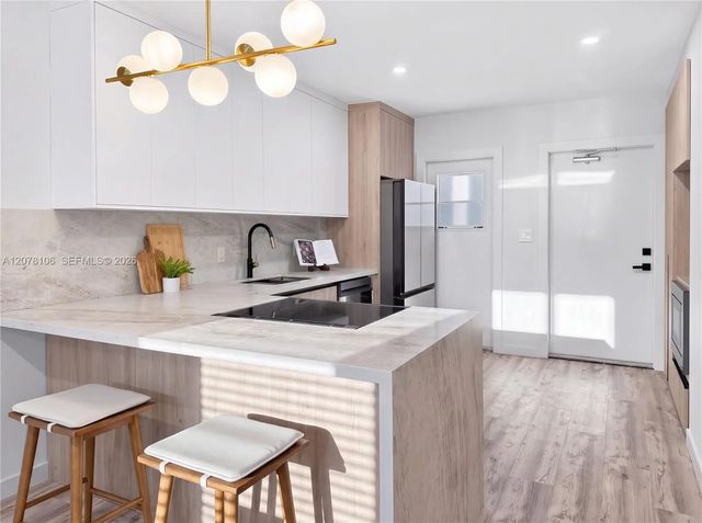 4 of 12 - 6580 Santona Street #16, Coral Gables, FL