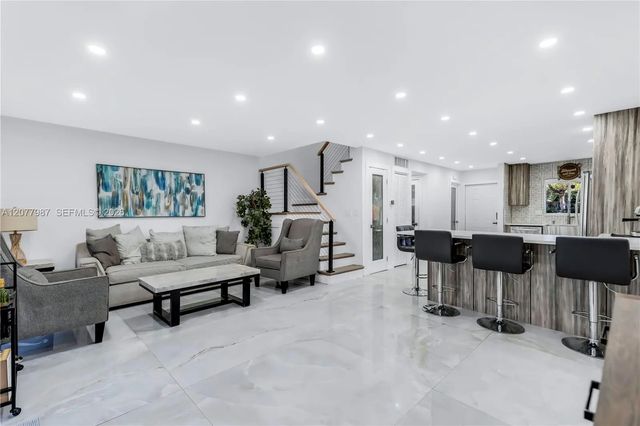 3 of 55 - 3321 Simms Street #13b, Hollywood, FL