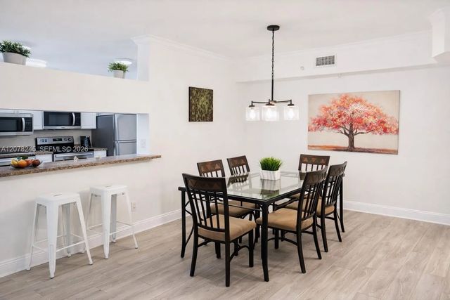 5 of 23 - 17125 N Bay Road #3105, Sunny Isles Beach, FL