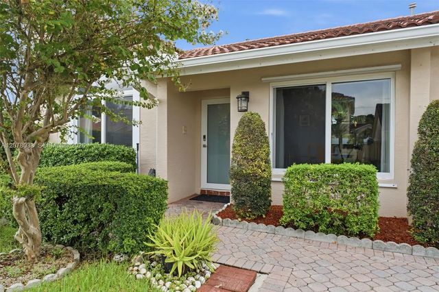 2 of 45 - 10887 Sw 152nd Place, Miami, FL