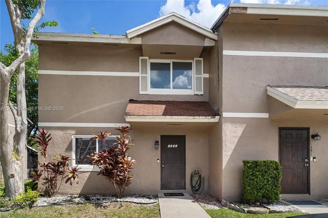 1293 Sussex Drive, North Lauderdale