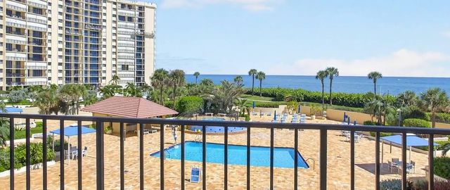 100 Ocean Trail Way #305, Jupiter