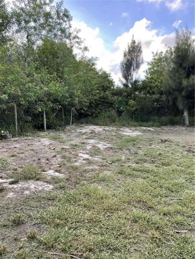 2432 42nd Street, Vero Beach