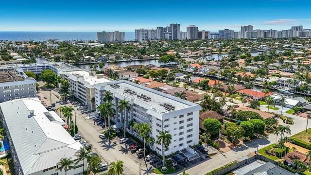 2 of 76 - 3050 Ne 47th Court #507, Fort Lauderdale, FL