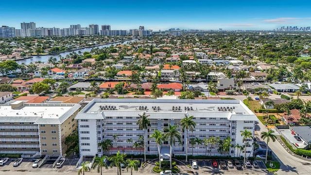 3 of 76 - 3050 Ne 47th Court #507, Fort Lauderdale, FL