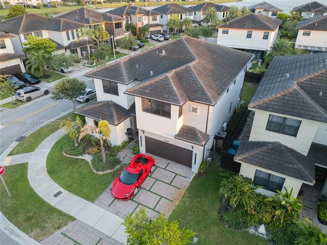 3 of 45 - 8824 Nw 161st Terrace, Miami Lakes, FL