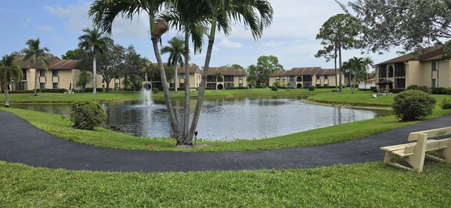 2 of 22 - 228 Pine Hov Circle #a2, Greenacres, FL