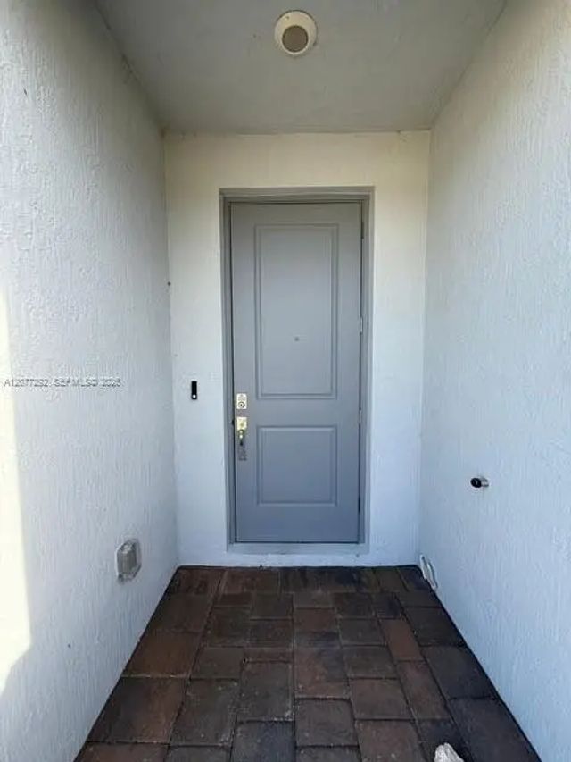 3 of 25 - 142 Ne 14th Terrace, Homestead, FL