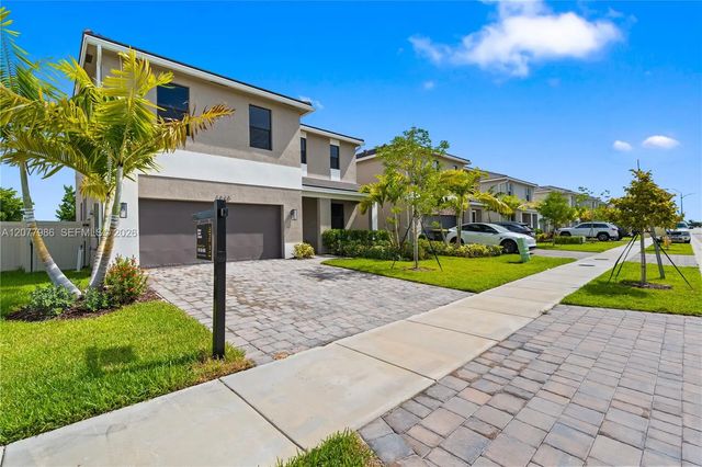 2 of 53 - 1325 Ne 2nd Court, Homestead, FL