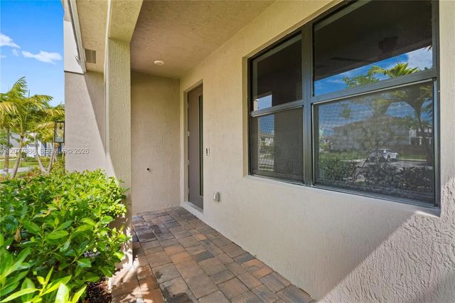 4 of 53 - 1325 Ne 2nd Court, Homestead, FL