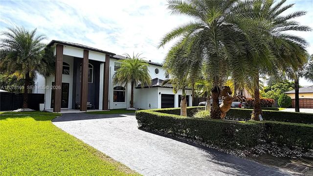 8211 Sw 122nd Avenue, Miami