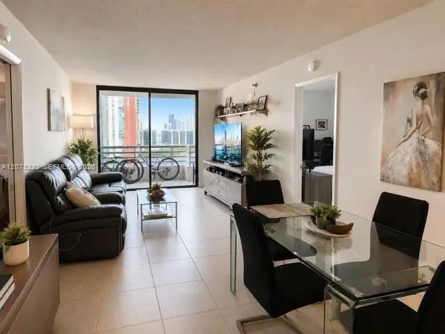 3 of 13 - 3300 Ne 191st Street #ph16, Aventura, FL