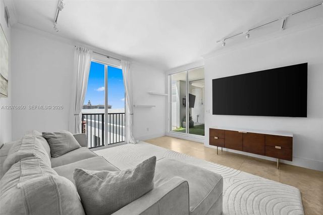 5 of 23 - 10 Aragon Avenue #1602, Coral Gables, FL