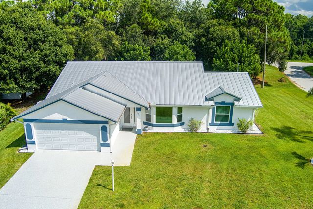 3 of 58 - 1901 Sw Yellowtail Avenue, Port St. Lucie, FL