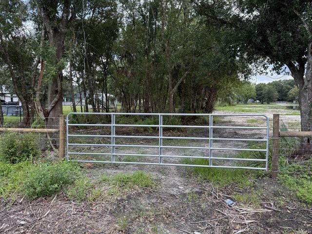 2 of 10 - 7577 Nw 86th Court, Okeechobee, FL
