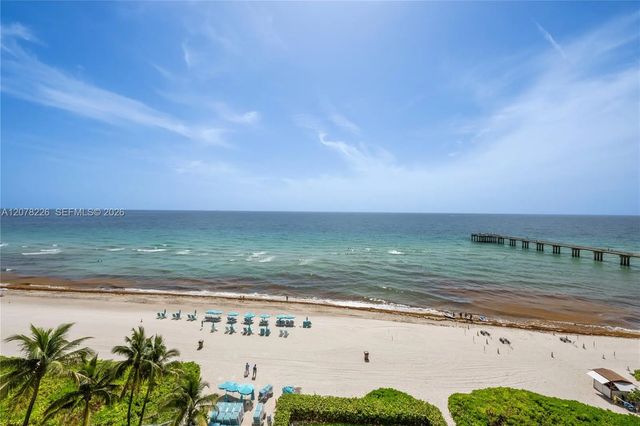 4 of 49 - 16711 Collins Avenue #907, Sunny Isles Beach, FL