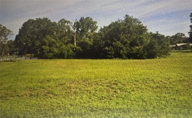 6025 Sherman Terrace, Sebring