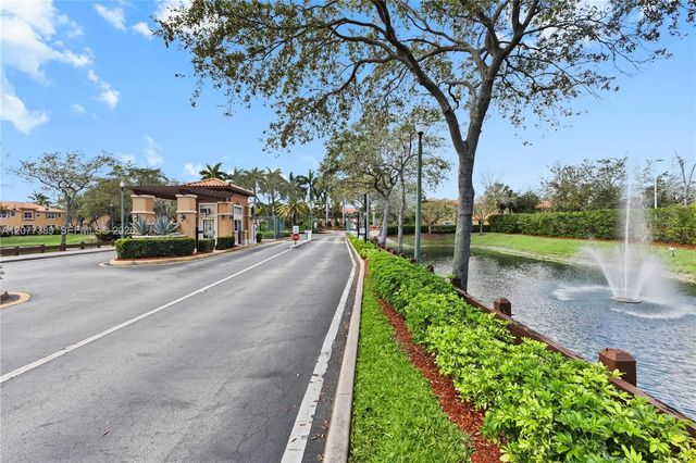 2312 Coral Reef Court #4704, Dania Beach