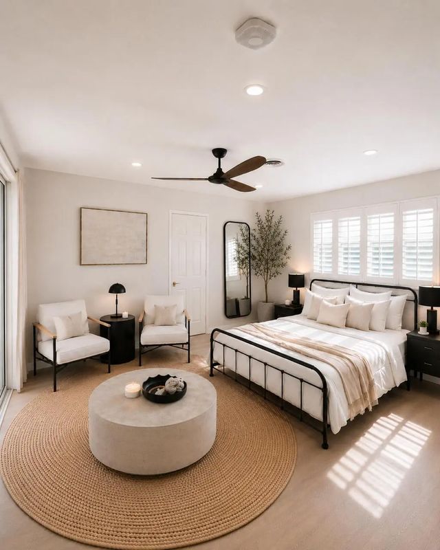 4 of 15 - 560 S Lake Dasha Drive, Plantation, FL