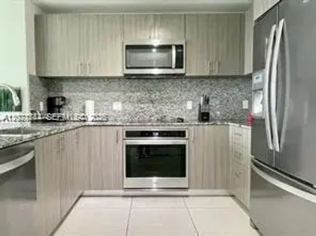 4 of 13 - 5350 Nw 84th Avenue #705, Doral, FL