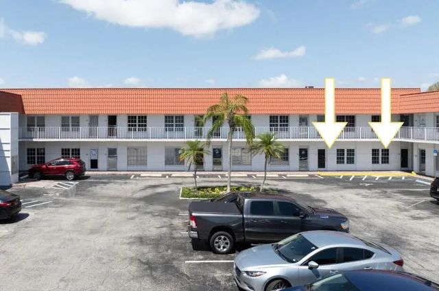 2 of 22 - 721 U.s. Hwy 1, North Palm Beach, FL
