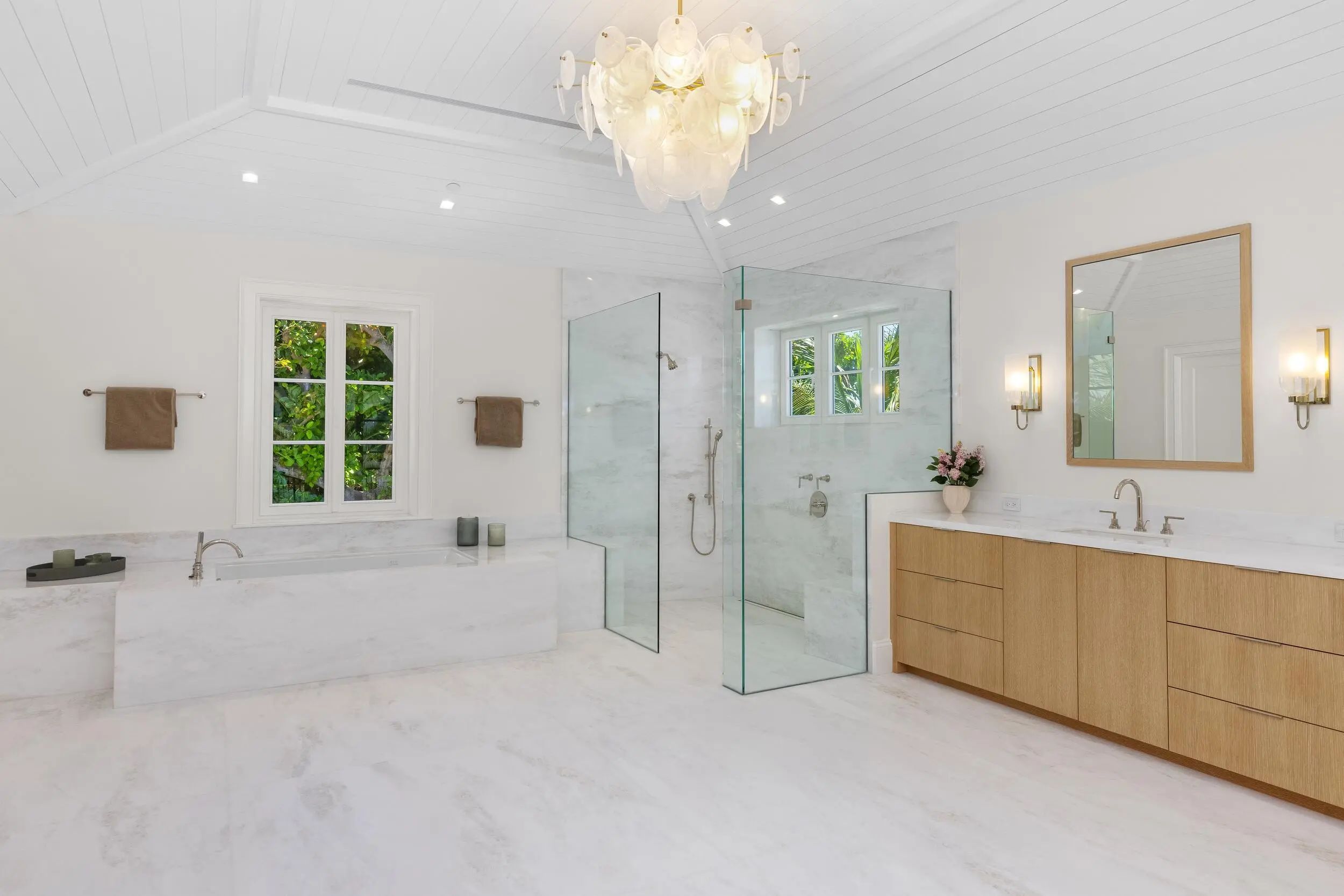 1616 S Ocean  Boulevard, Palm Beach, FL, 33480