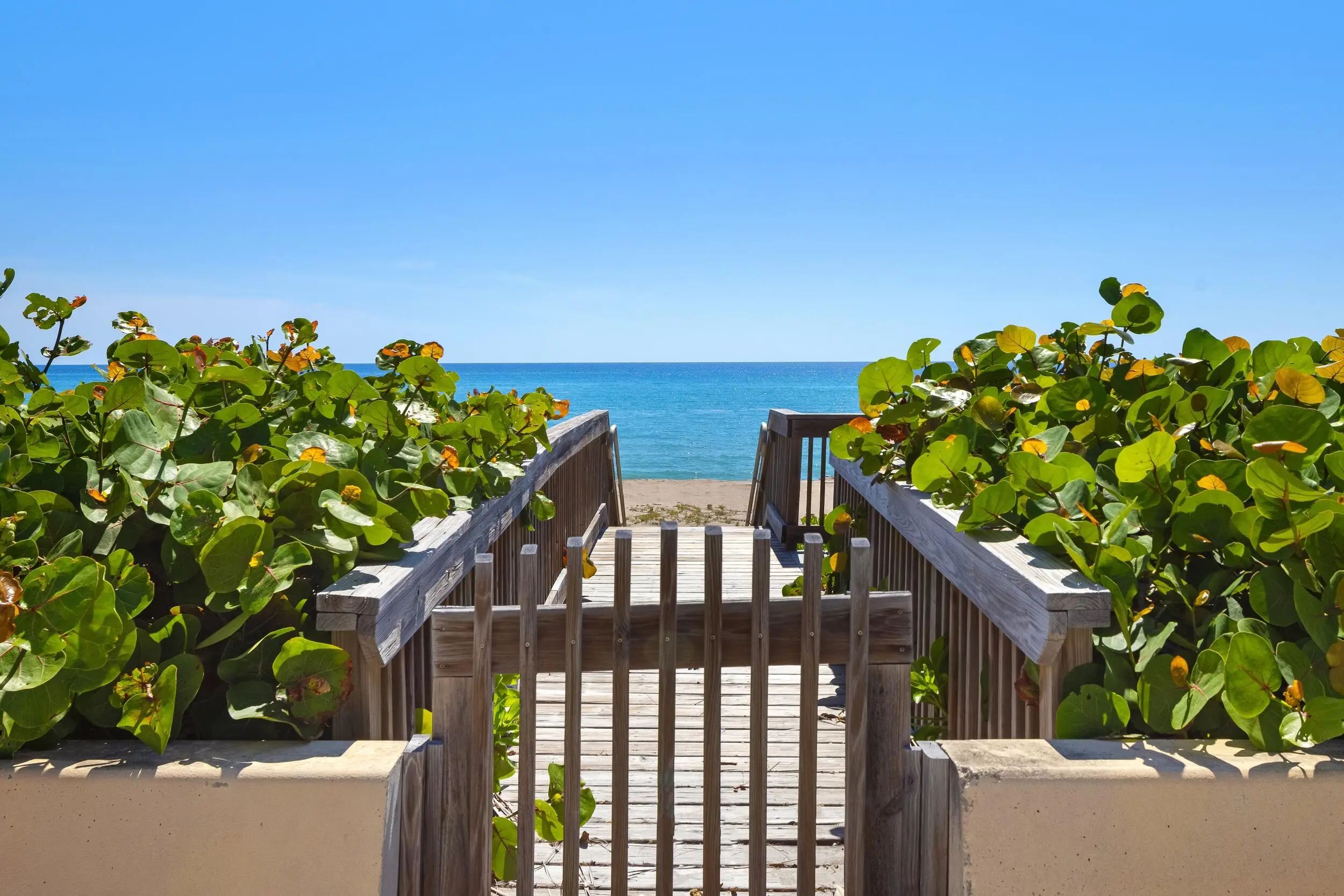 1616 S Ocean  Boulevard, Palm Beach, FL, 33480