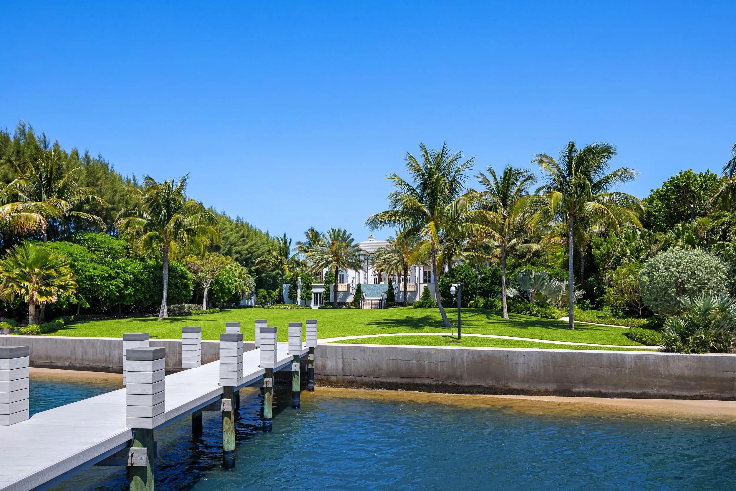 1616 S Ocean  Boulevard, Palm Beach, FL, 33480