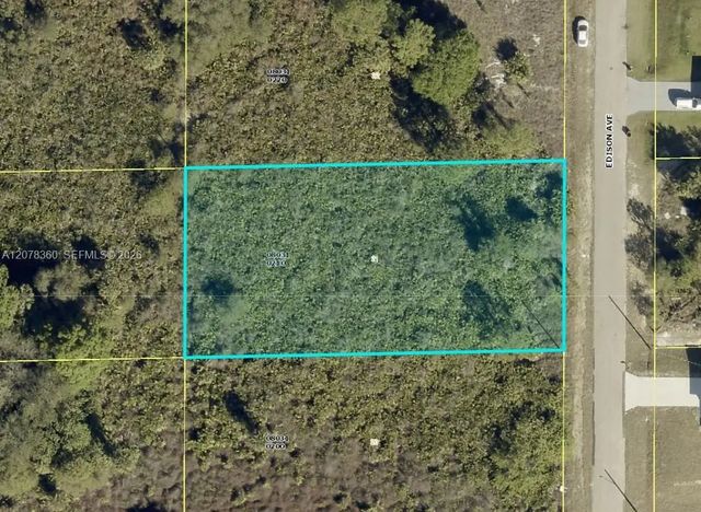 1417 Edison Avenue, Lehigh Acres