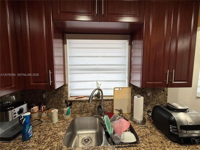 2 of 29 - 5935 W 26th Avenue #204, Hialeah, FL
