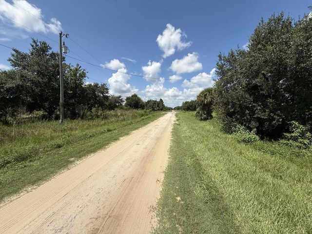 3 of 6 - 19145 Nw 302nd, Okeechobee, FL