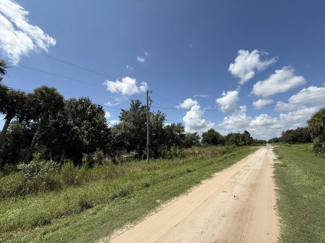 4 of 6 - 19145 Nw 302nd, Okeechobee, FL