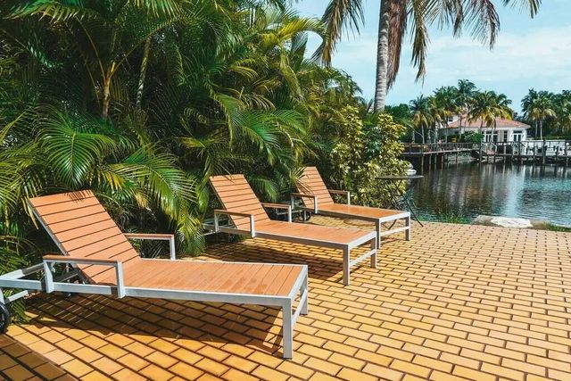 5 of 23 - 1104 Washington Street, Hollywood, FL