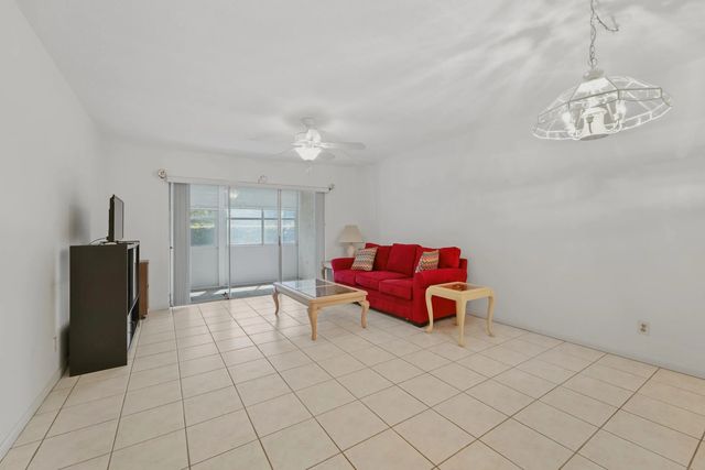 3 of 44 - 705 Lori Drive #112, Palm Springs, FL