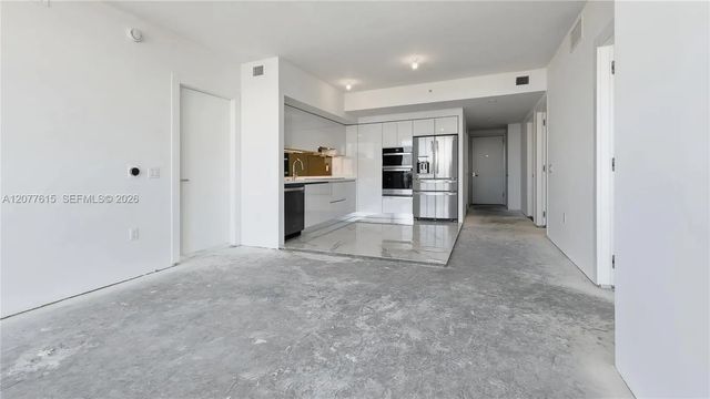 5 of 48 - 1170 E Hallandale Beach Boulevard #1102, Hallandale Beach, FL