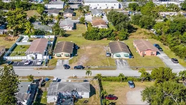5649 Sw 27th Street, West Park