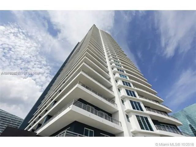 60 Sw 13th Street #3410, Miami