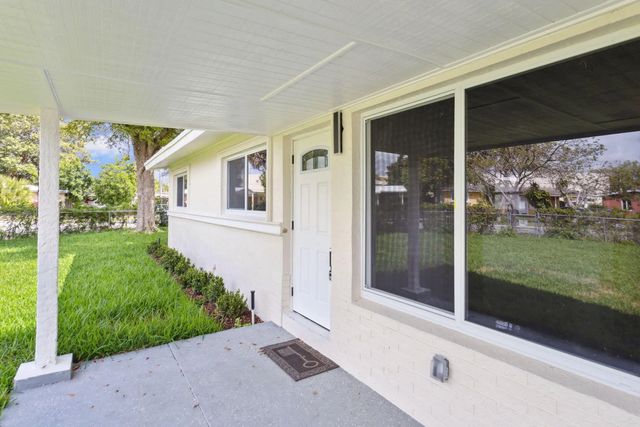 5 of 26 - 1530 Nw 18th Court, Fort Lauderdale, FL