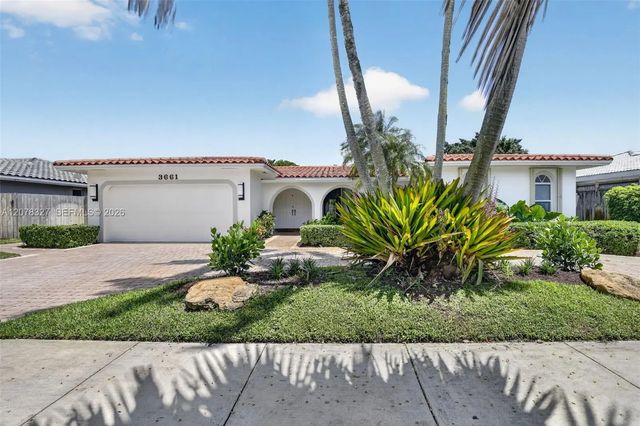 3 of 25 - 3661 N 52nd Avenue, Hollywood, FL