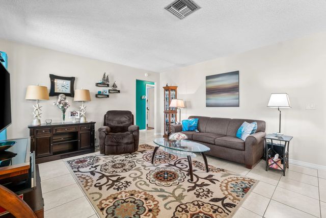 3 of 30 - 3589 La Aires Court #a-2, Greenacres, FL