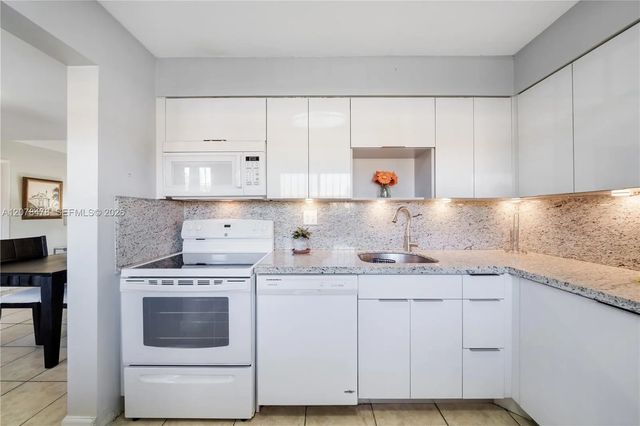 5 of 34 - 8415 Sw 107th Avenue #258w, Miami, FL