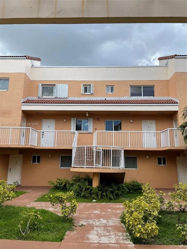 3 of 21 - 14911 Sw 80th Street #203, Miami, FL