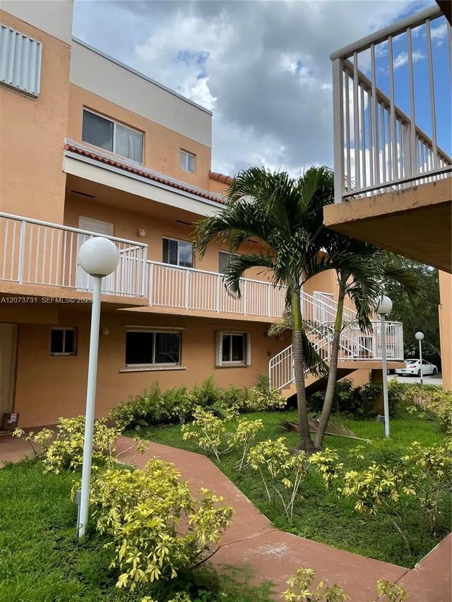 5 of 21 - 14911 Sw 80th Street #203, Miami, FL